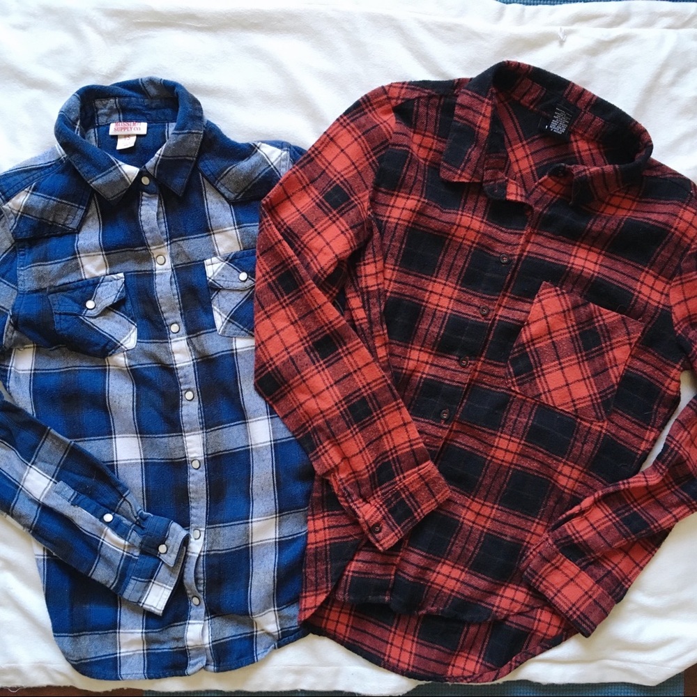 Set of two flannels